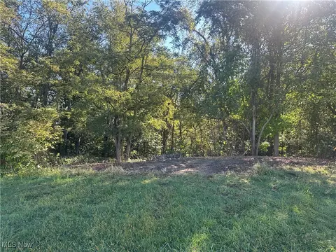 Fairmont Street, Barnesville, OH 43713