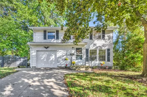 3119 Meier Pl, Cuyahoga Falls, OH 44221