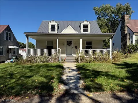 1236 Kenilworth Ave, Coshocton, OH 43812