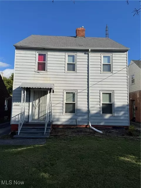 16317 Throckley Ave, Cleveland, OH 44128