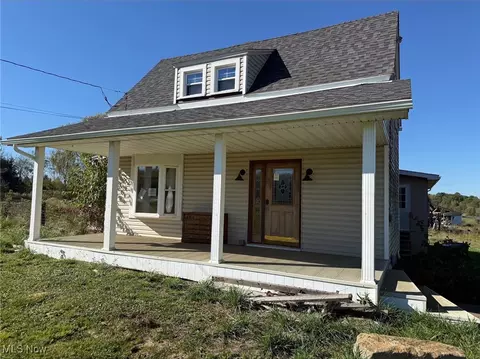 9256 Columbiana Canfield Rd, Canfield, OH 44406