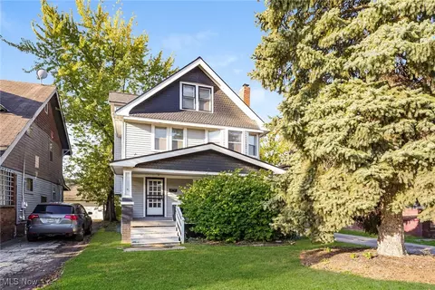 1556 Dille Rd, Euclid, OH 44117