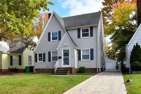 1105 Winston Rd, Cleveland, OH 44121