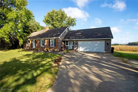 2200 Schellin Rd, Wooster, OH 44691