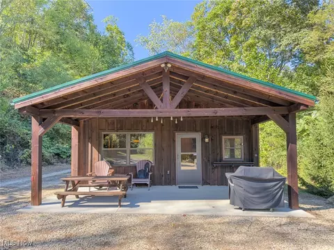52975 Township Road 158, West Lafayette, OH 43845