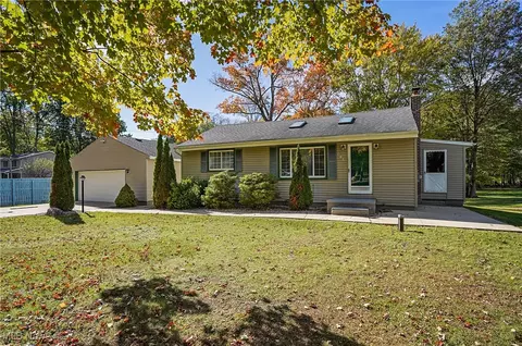 846 Beachler Rd, Tallmadge, OH 44278