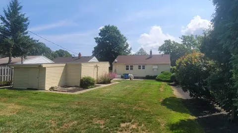 5072 Harmony Ln, Willoughby, OH 44094 photo 24