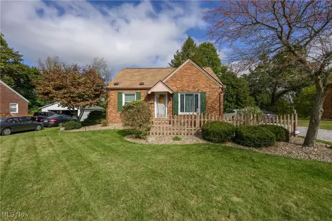 4549 20th St NW, Canton, OH 44708