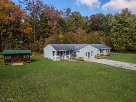 1945 Dadeyville Rd, Austinburg, OH 44010