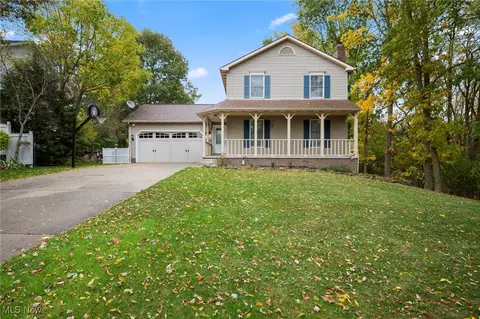 1098 Sunhaven Dr, Medina, OH 44256