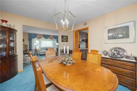 350 Colgate Ave, Elyria, OH 44035 photo 11