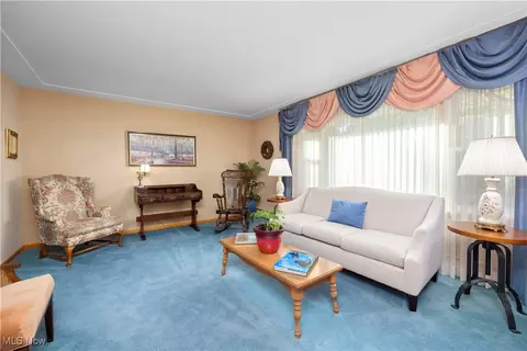 350 Colgate Ave, Elyria, OH 44035 photo 5