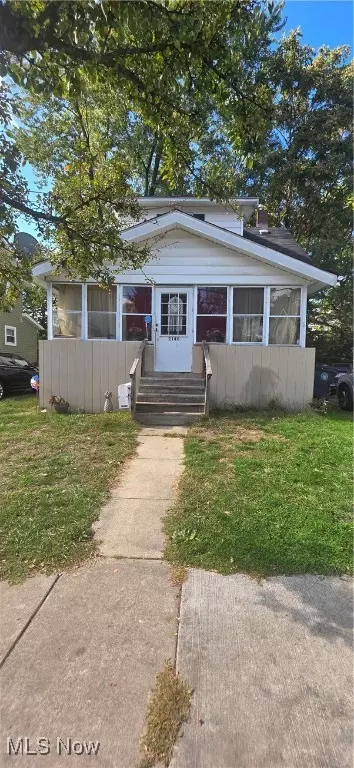 2140 18th St SW, Akron, OH 44314