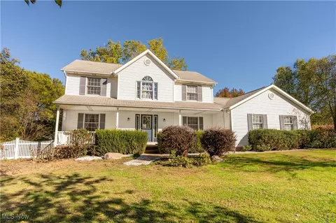 15497 Marshallville St NW, Canal Fulton, OH 44614