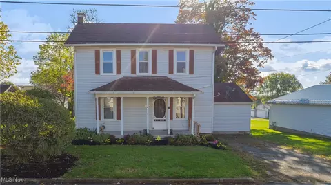 2399 Columbiana Rd, New Springfield, OH 44443