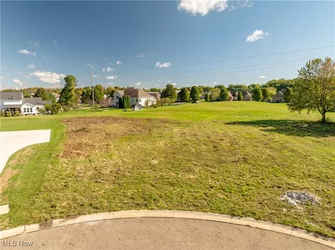 7622 Greenview Ave NW, Massillon, OH 44646