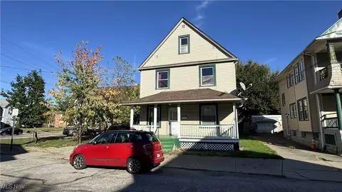 3847 W 19th St, Cleveland, OH 44109
