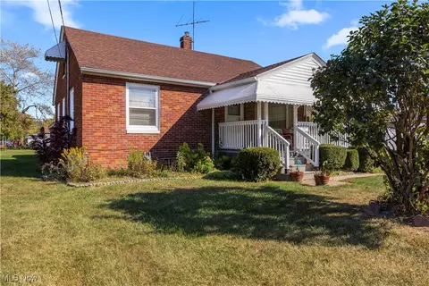 1836 W 21st St, Lorain, OH 44052