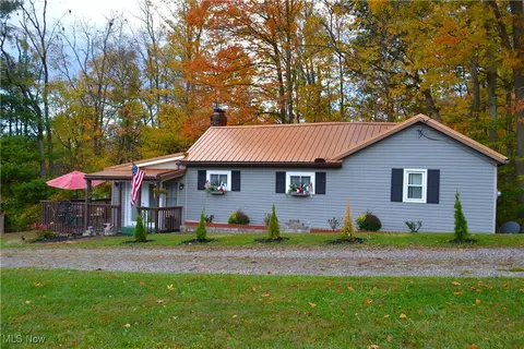 810 Township Road 1101 #22, Ashland, OH 44805
