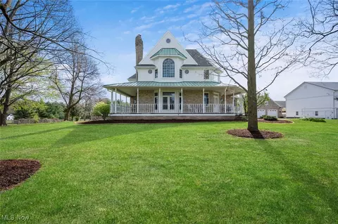5525 Boneta Rd, Medina, OH 44256