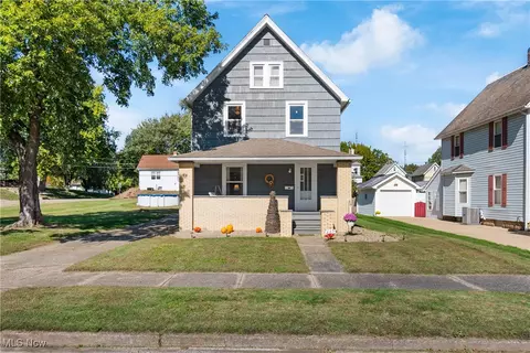 283 Main St SW, Brewster, OH 44613