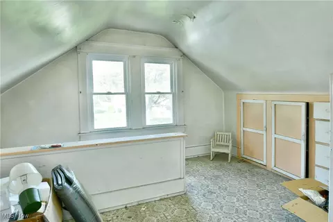 227 Maplewood Ave, Struthers, OH 44471 photo 40