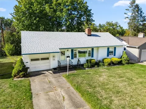 2480 19th St, Cuyahoga Falls, OH 44223