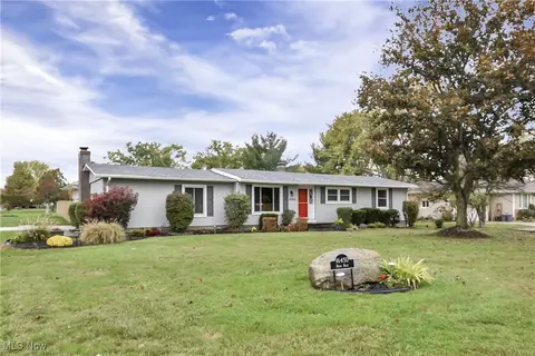 16450 Howe Rd, Strongsville, OH 44136