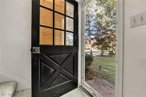 Entry Way - 35690 Solon Rd, Solon, OH 44139 photo 3 of 3