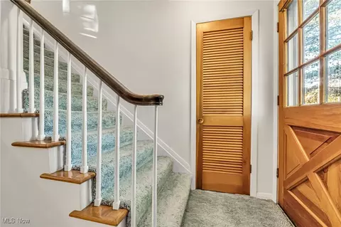 Entry Way - 35690 Solon Rd, Solon, OH 44139 photo 1 of 3