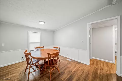 Dining - 151 Oaktree Ln, Hiram, OH 44234 photo 2 of 2