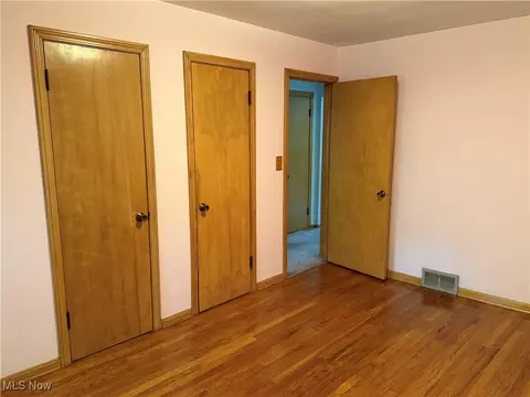 Bedroom - 3558 E Sprague Rd, Broadview Heights, OH 44147 photo 4 of 7