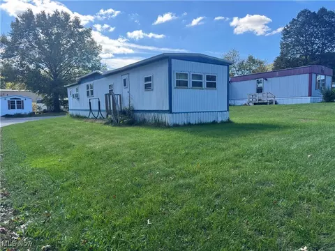 7443 Spillway Rd #32, Lisbon, OH 44432