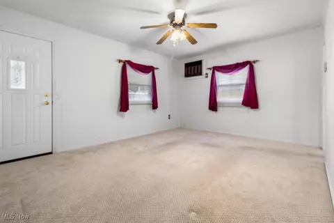 229 Boston Ave, Elyria, OH 44035 photo 10