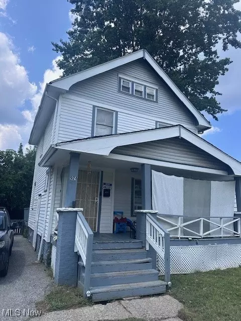 974 E 129th St, Cleveland, OH 44108