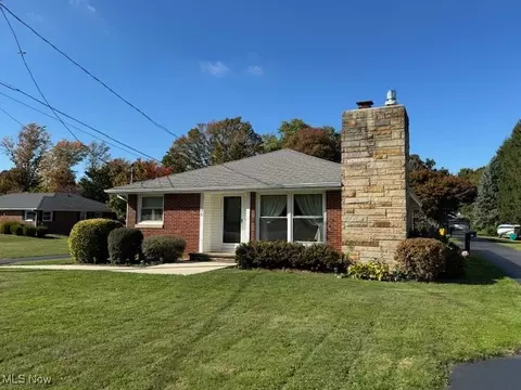 1150 Lake Rd, Conneaut, OH 44030