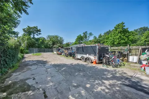 1774 E 31st St, Lorain, OH 44055 photo 7