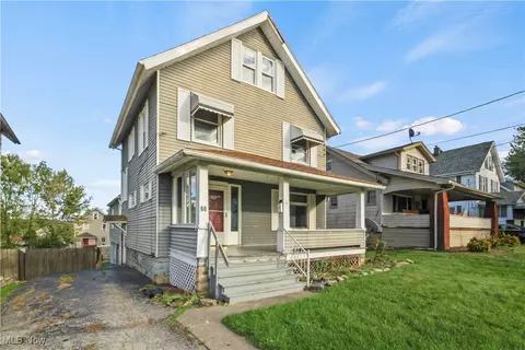 60 Grandview Ave, Struthers, OH 44471 photo 1