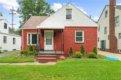 922 Winton Ave, Akron, OH 44320