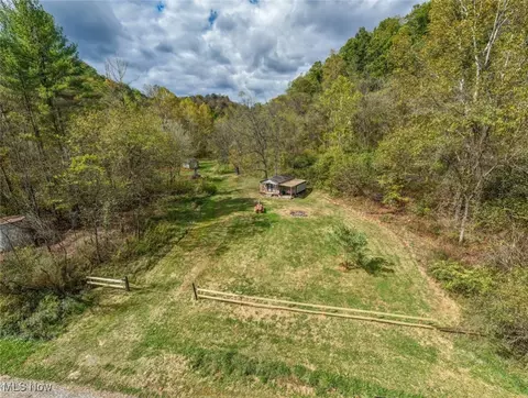 34590 Witten Creek Rd, Graysville, OH 45734