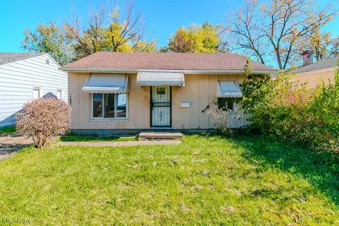 4429 E 158th St, Cleveland, OH 44128