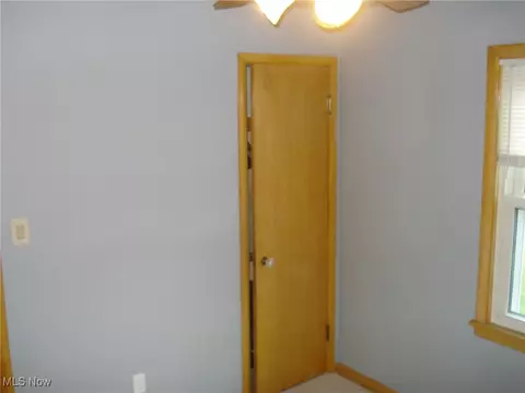 Bedroom - 2253 E 290th St, Wickliffe, OH 44092 photo 5 of 5