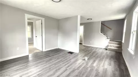 Living - 1457 E 289th St, Wickliffe, OH 44092 photo 3 of 3