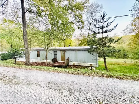 2010 2032 Cedar Run Rd, Friendly, WV 26146 photo 26