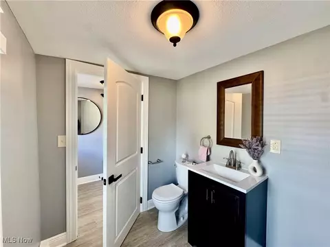 384 E 7th St, Salem, OH 44460 photo 18
