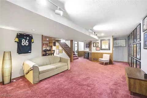2690 Crompton St NE, Canton, OH 44721 photo 31