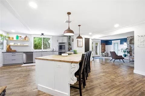 2690 Crompton St NE, Canton, OH 44721 photo 8