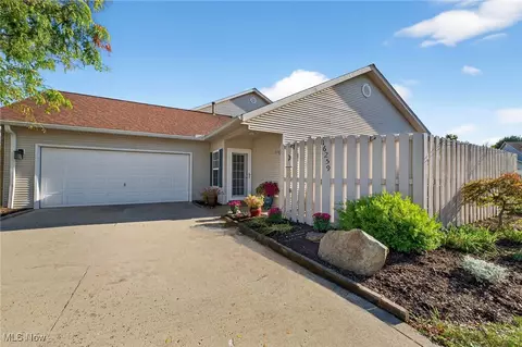 16259 Emerald Pt, Middleburg Heights, OH 44130