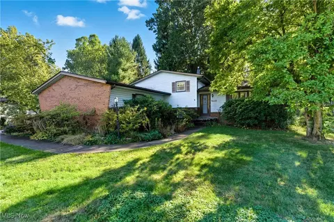 11880 Mill Race St NW, Canal Fulton, OH 44614