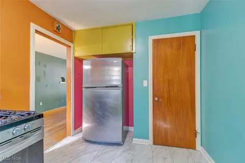 Kitchen - 1117 Bell Ct, Elyria, OH 44035 photo 1 of 2